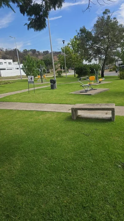 Foto 6 de Terreno en Venta en Fraccionamiento Los Robles - Coto Castaños 7B