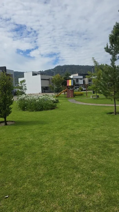 Foto 7 de Terreno en Venta en Fraccionamiento Los Robles - Coto Castaños 7B