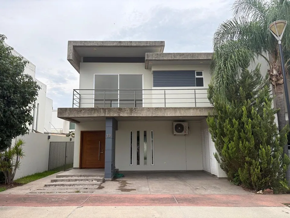 CASA EN RENTA AMUEBLADA | SOLARES COTO1 | ZAPOPAN