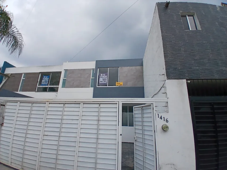Foto 3 de Casa En Condominio en venta en El Fortín 4 Recámaras