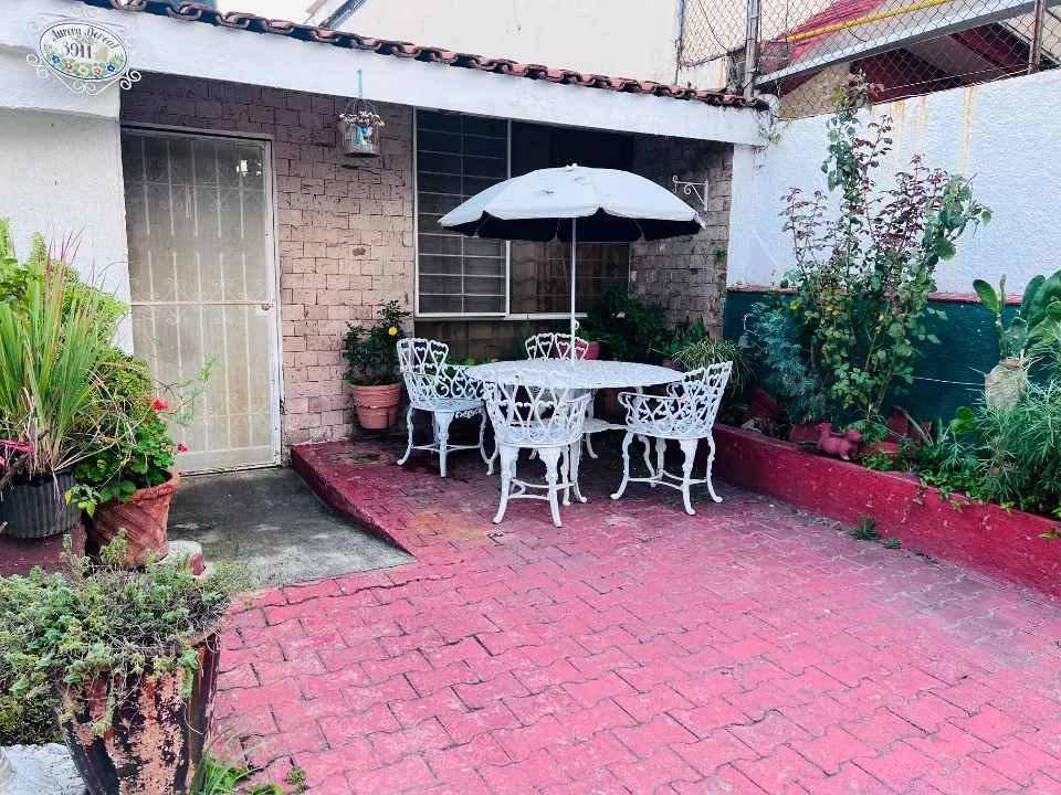 Foto 2 de Casa en venta en Aurora Boreal Norte, Las Fuentes, Zapopan
