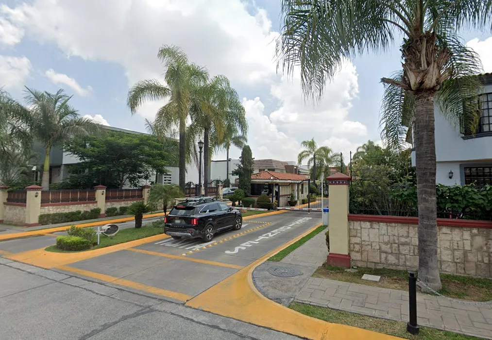 Foto 2 de Terreno en venta en Virreyes Residencial