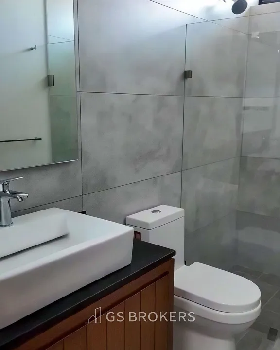 Foto 9 de CASA EN VENTA EN COTO ALMENA, CASA FUERTE RESIDENCIAL