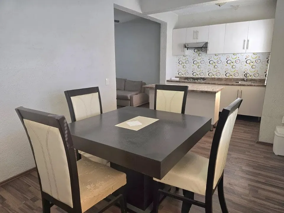 Foto 7 de Bodega Comercial en venta en Calle Mariano Jiménez, La Perla, Guadalajara