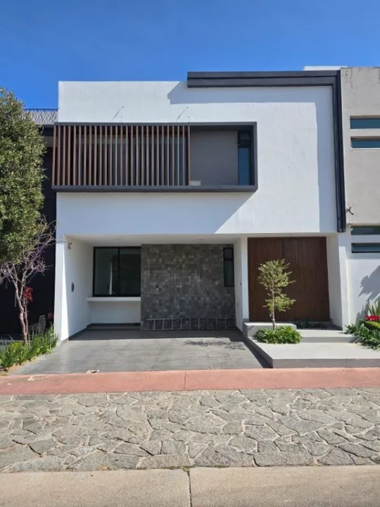 Casa en venta en Avenida Paseo del Anochecer, Solares, Zapopan