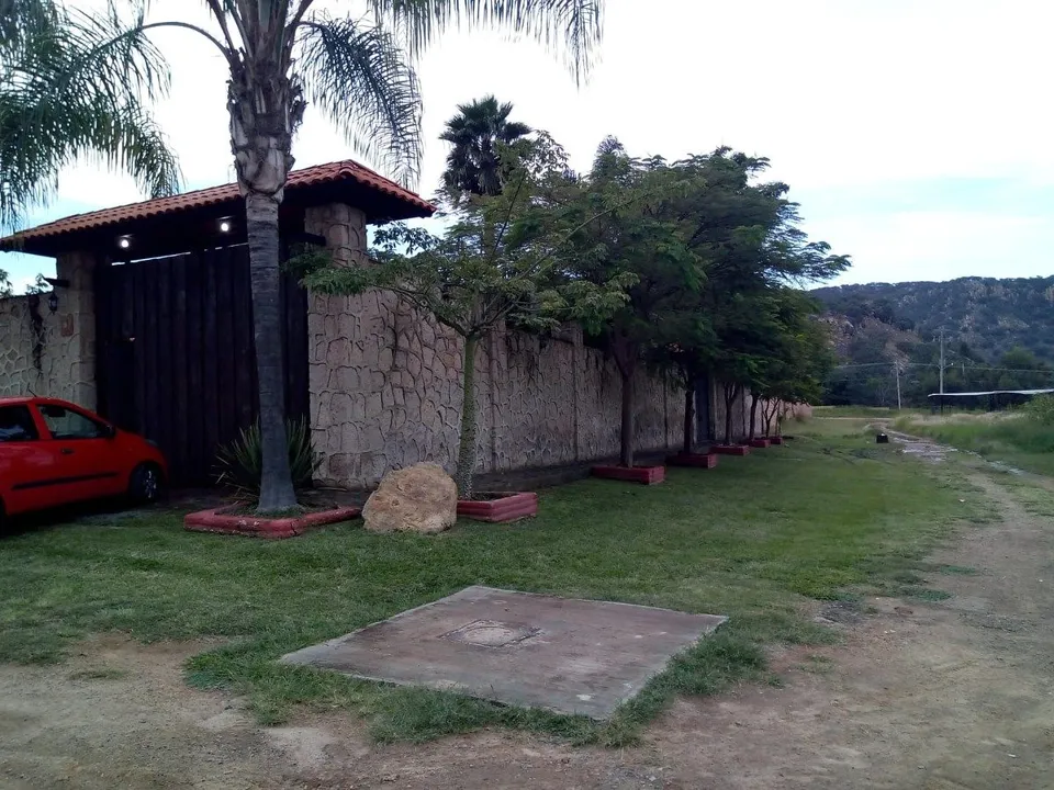 CASA DE CAMPO NUEVA EN VENTA, COL. MILPILLAS, ZAPOPAN, JAL.