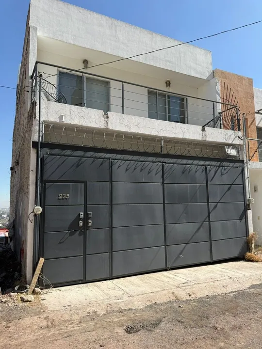 Casa en Venta – Residencial El Tapatío, Tlaquepaque, Jalisco