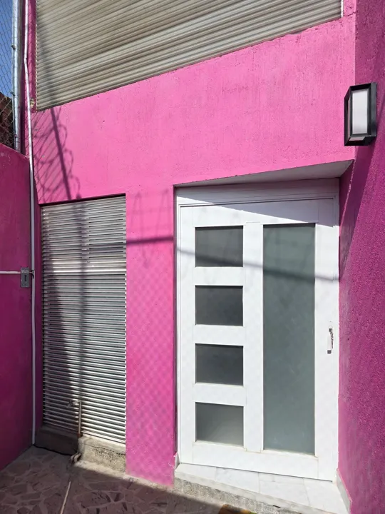 Foto 2 de CASA EN VENTA EN SANTA CRUZ DE LAS FLORES, TLAJOMULCO