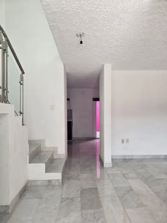 Foto 4 de CASA EN VENTA EN SANTA CRUZ DE LAS FLORES, TLAJOMULCO