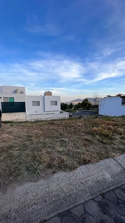 Foto 2 de Se vende terreno en Condominio Bosque Real