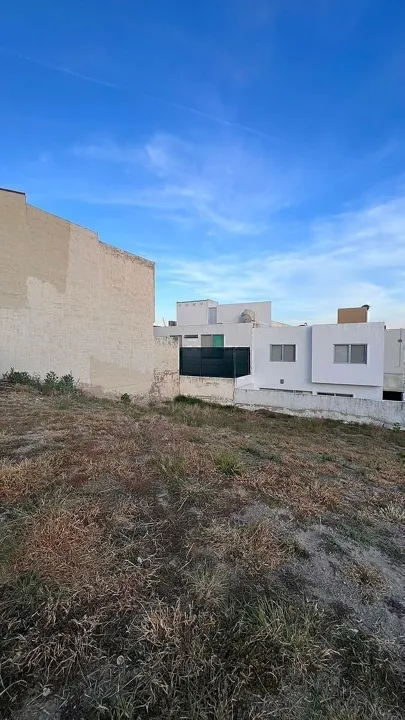 Foto 3 de Se vende terreno en Condominio Bosque Real