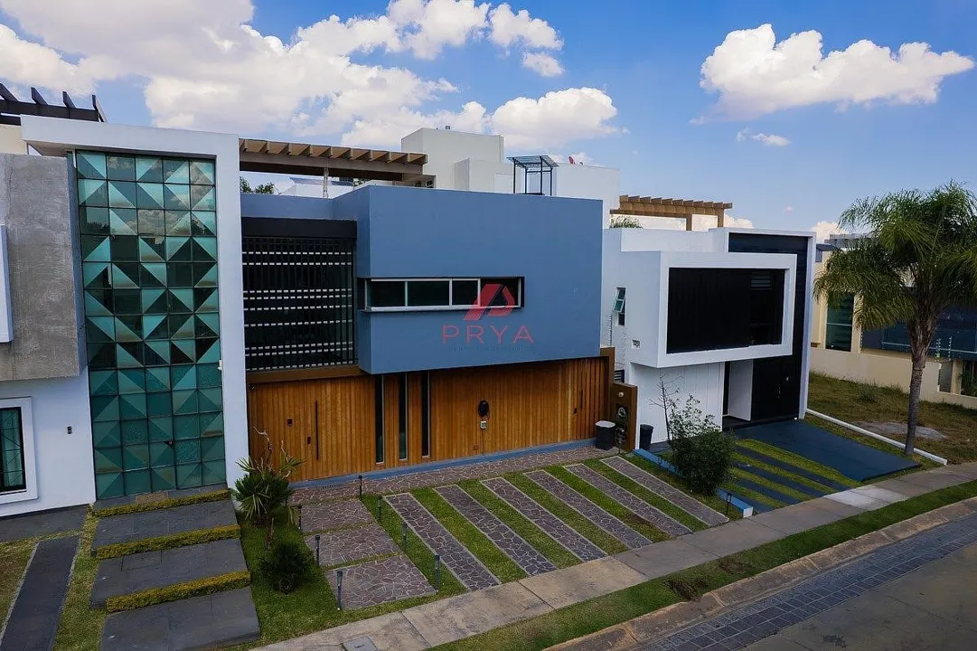 Casa en venta en Valle Imperial Zapopan,Jalisco:3 Recámaras y Diseño Moderno