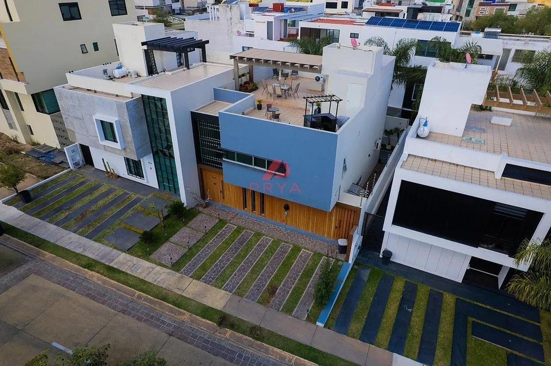 Foto 2 de Casa en venta en Valle Imperial Zapopan,Jalisco:3 Recámaras y Diseño Moderno