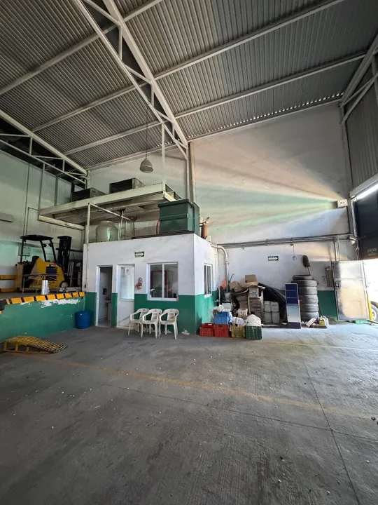 Foto 5 de Bodega con Cámara de Congelación - Refrigeración en Renta | La Tijera, Zapopan