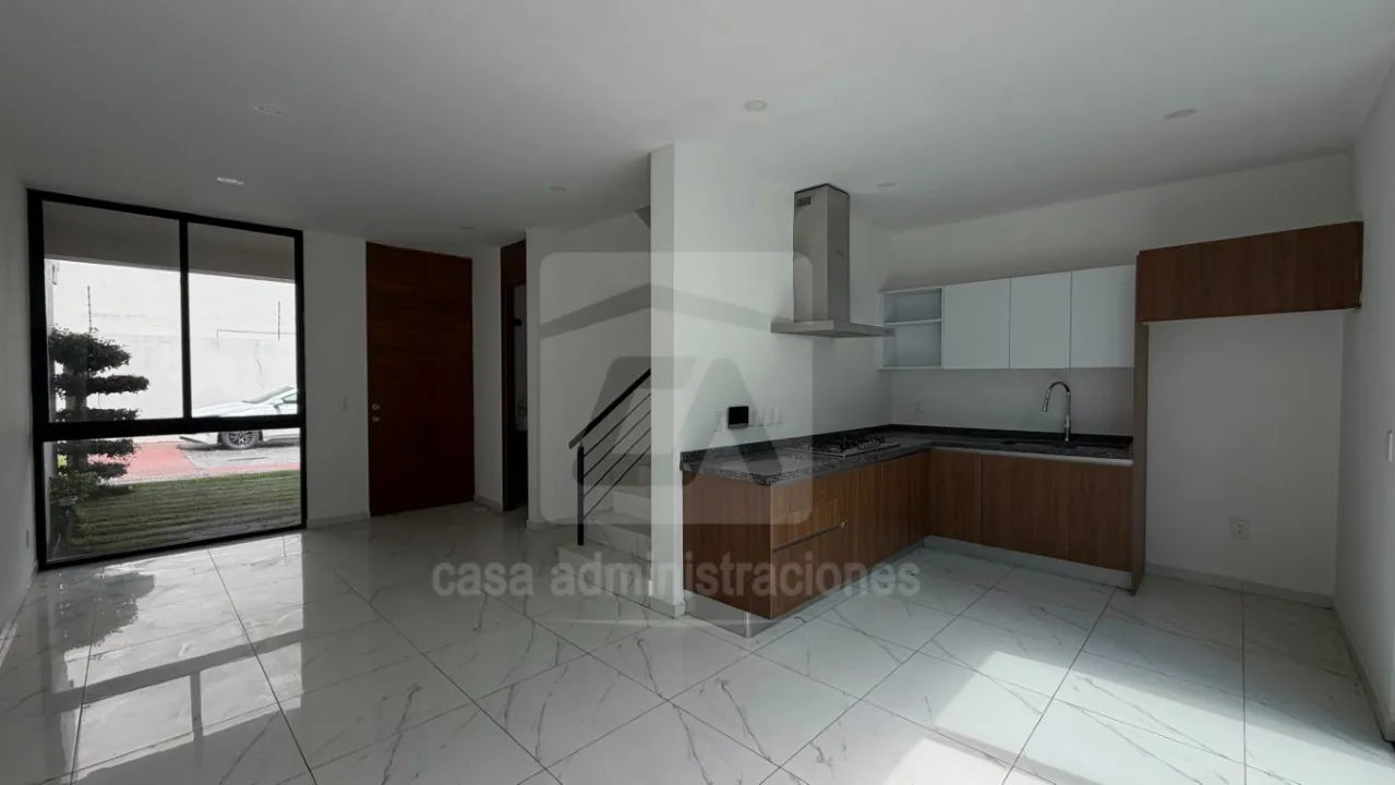 Casa en venta en Heroico Colegio Militar, El Fortín , Zapopan