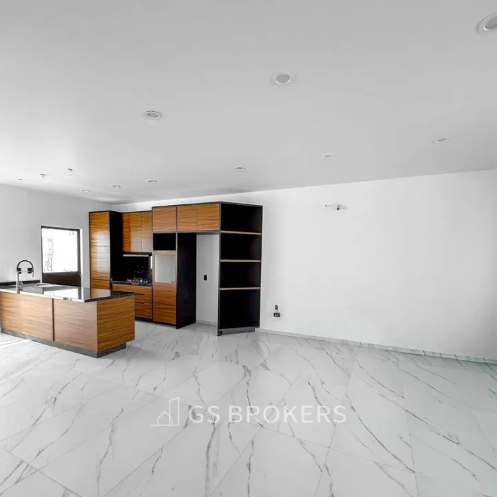 Foto 2 de Casa en venta en H. Colegio Militar, Colonia La Granja, Zapopan