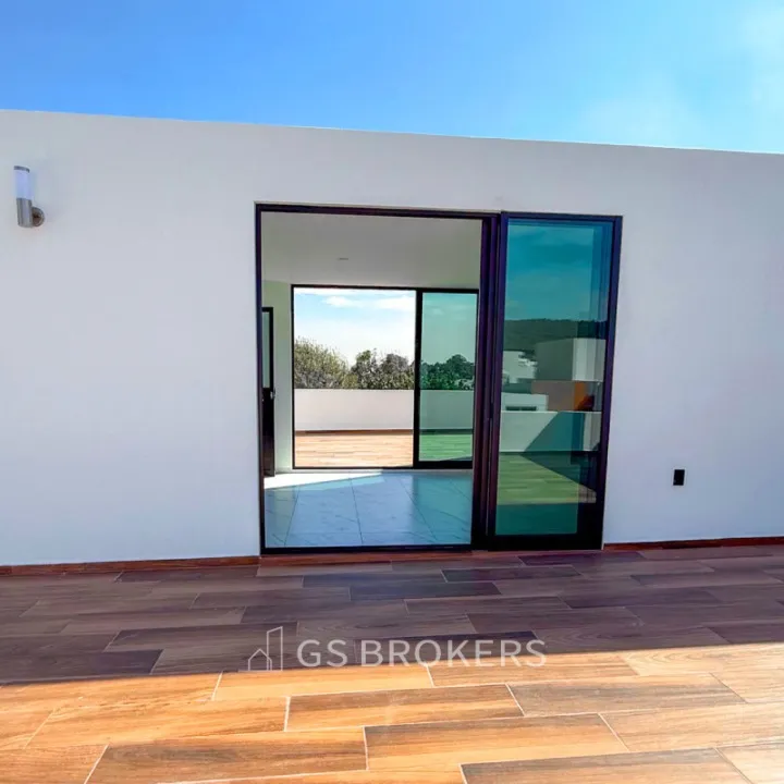Foto 5 de Casa en venta en H. Colegio Militar, Colonia La Granja, Zapopan