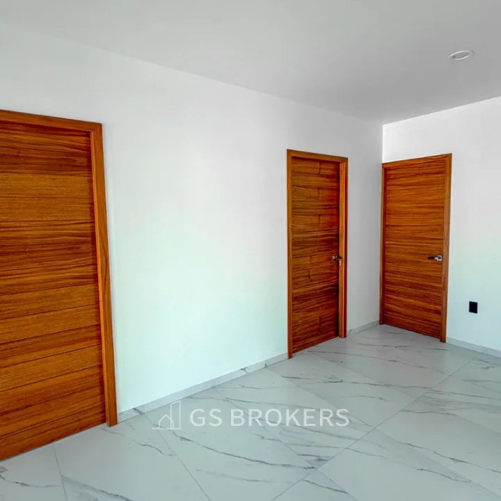 Foto 9 de Casa en venta en H. Colegio Militar, Colonia La Granja, Zapopan
