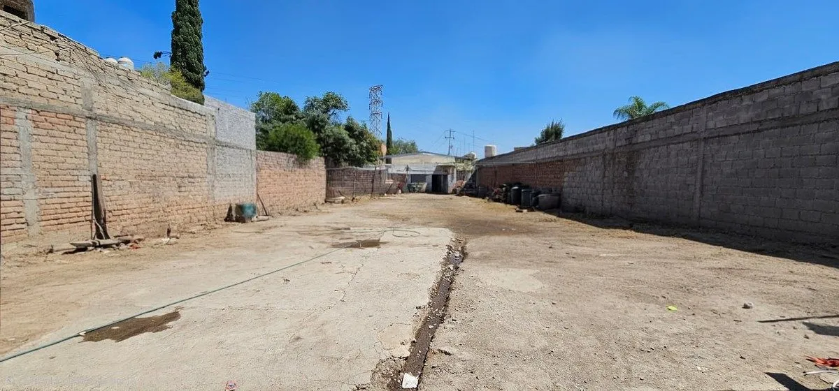 Foto 9 de BOGEGA EN VENTA A PRECIO DE TERRENO EN EL VERGEL