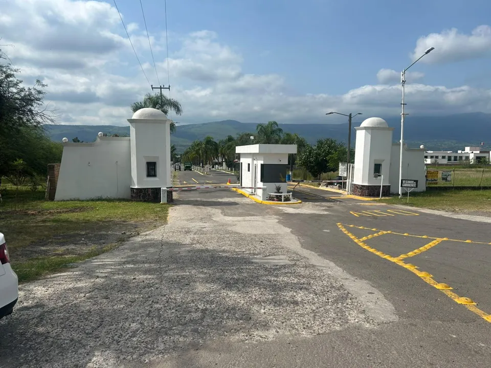 Terreno en Venta, Fracc. La Noria Tres Reyes, Cajititlan, Jalisco