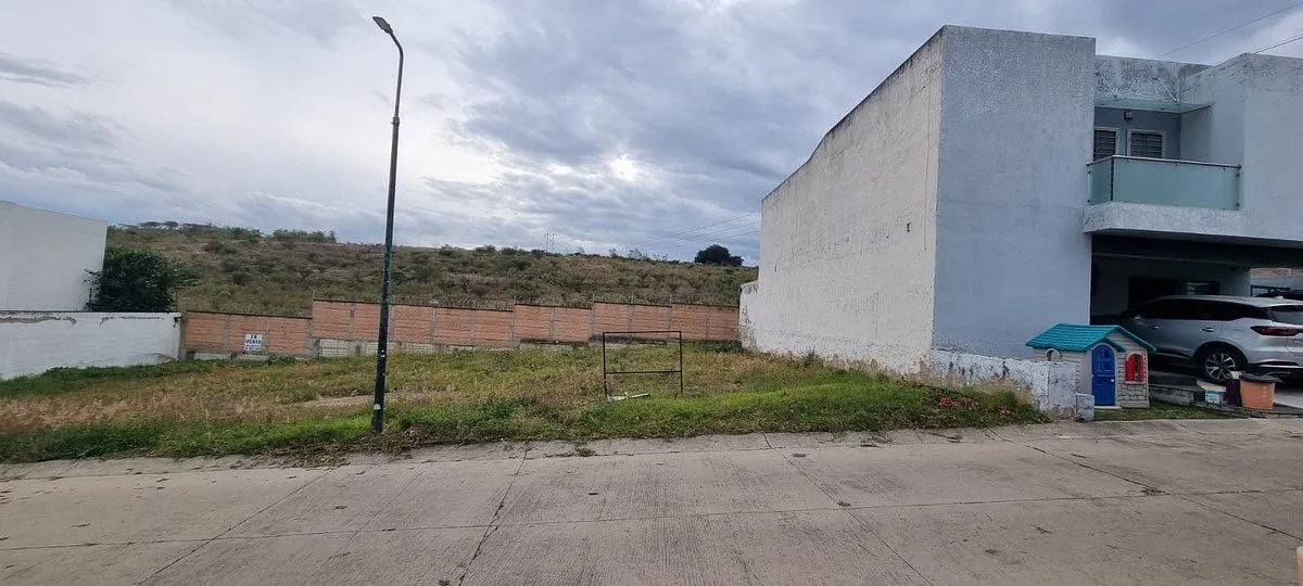 Foto 3 de Terreno en Venta en Senderos de Monteverde - Las Haciendas Coto 2 - 39