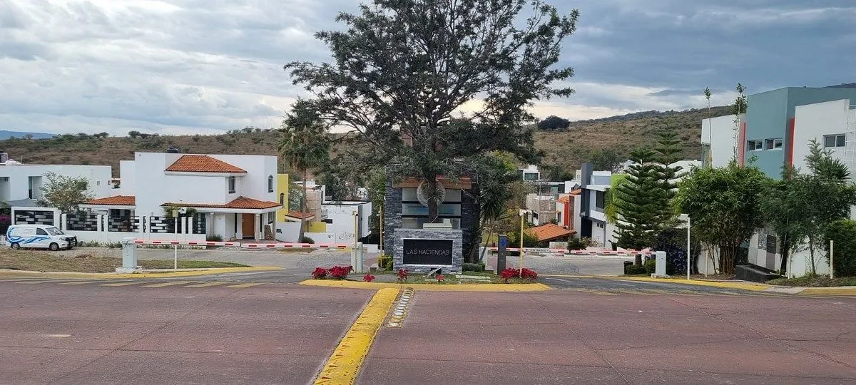 Foto 8 de Terreno en Venta en Senderos de Monteverde - Las Haciendas Coto 2 - 39