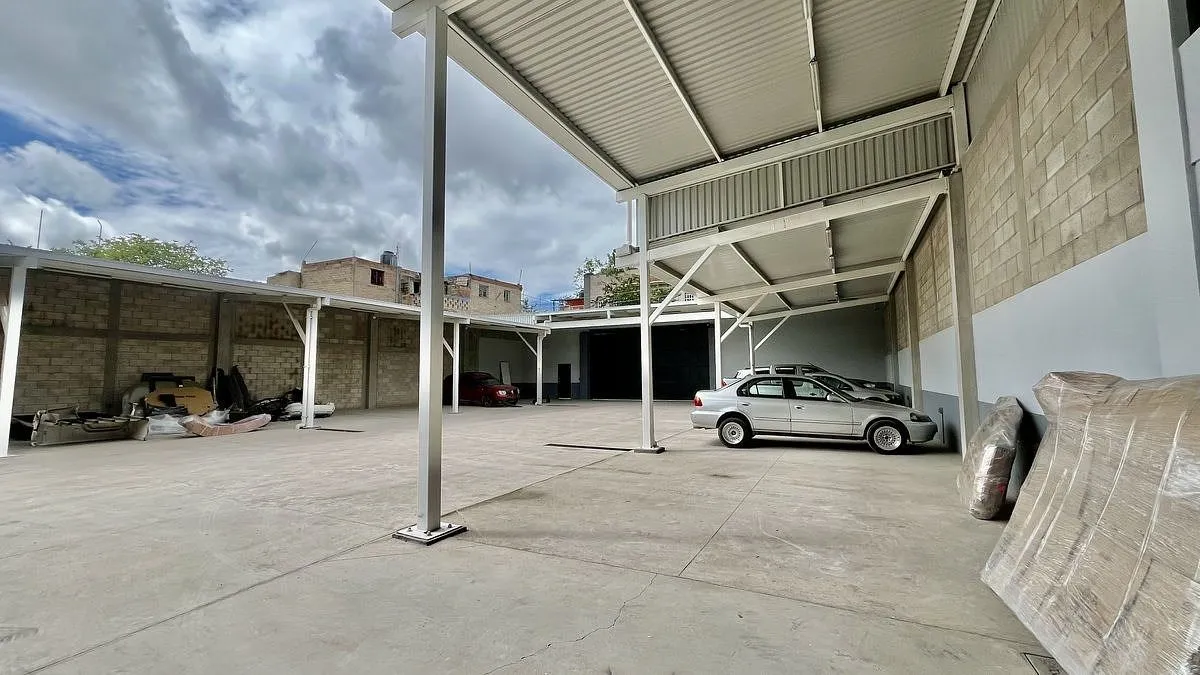 🏭 Bodega Comercial Nueva en Venta en Tlaquepaque | Ideal Sector Automotriz