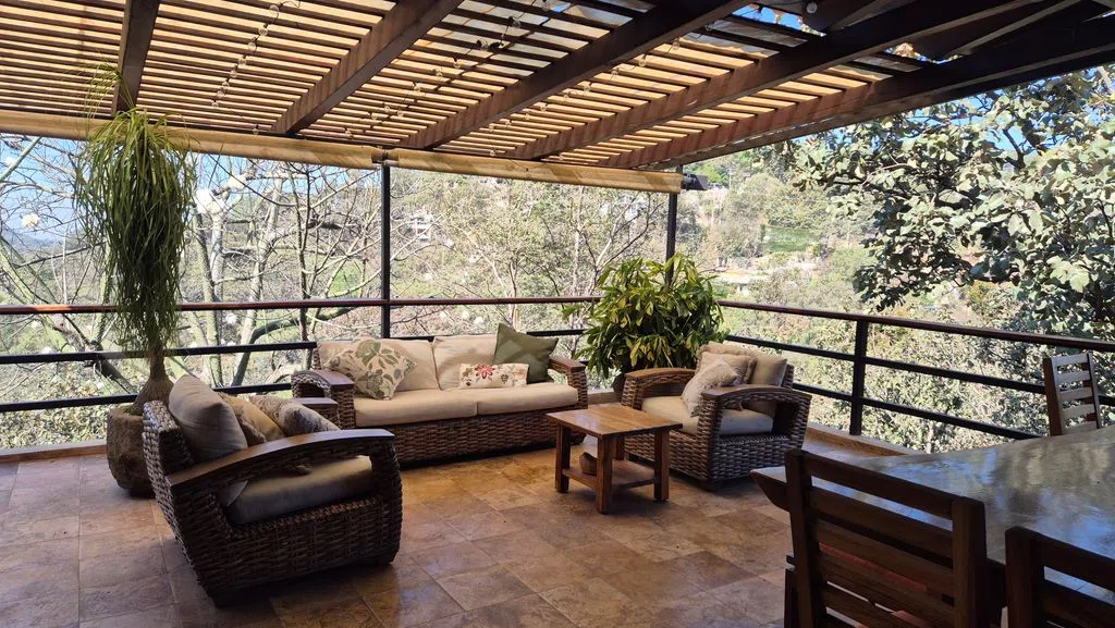 Foto 2 de Casa en renta en Paseo  De Las Parotas, Pinar De La Venta, Zapopan