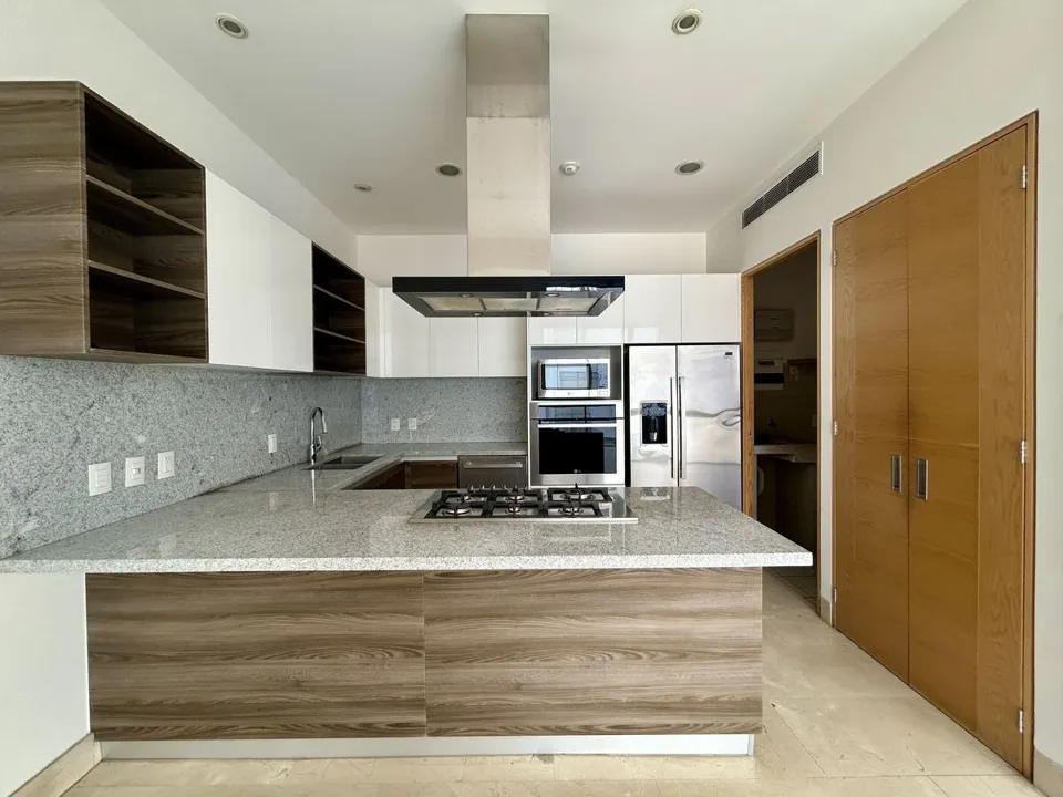 Foto 7 de Departamento en renta, Torre Mallorca, Colomos Providencia, Gdl