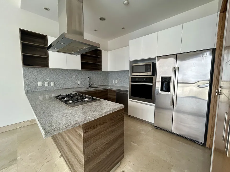 Foto 8 de Departamento en renta, Torre Mallorca, Colomos Providencia, Gdl