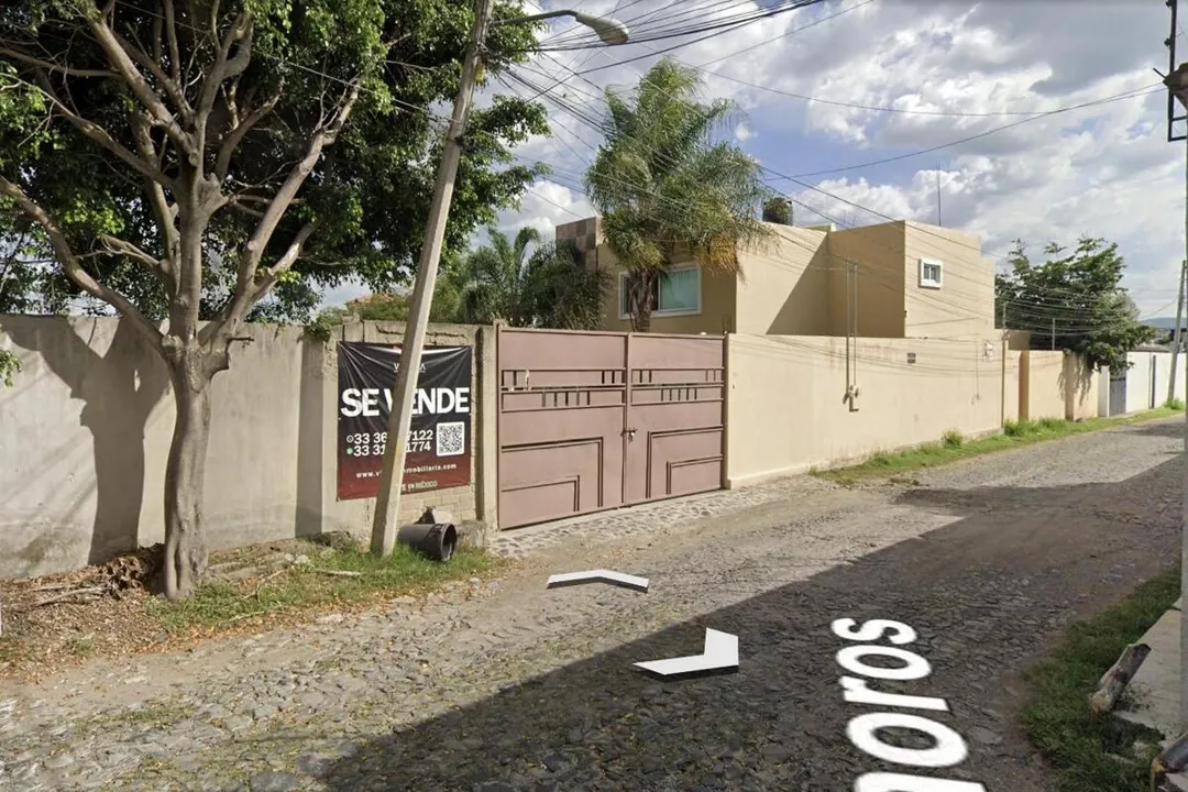 Foto 4 de Terreno en coto, 402 M2, a 3 minutos de Plaza "Punto Sur" y de López Mateos