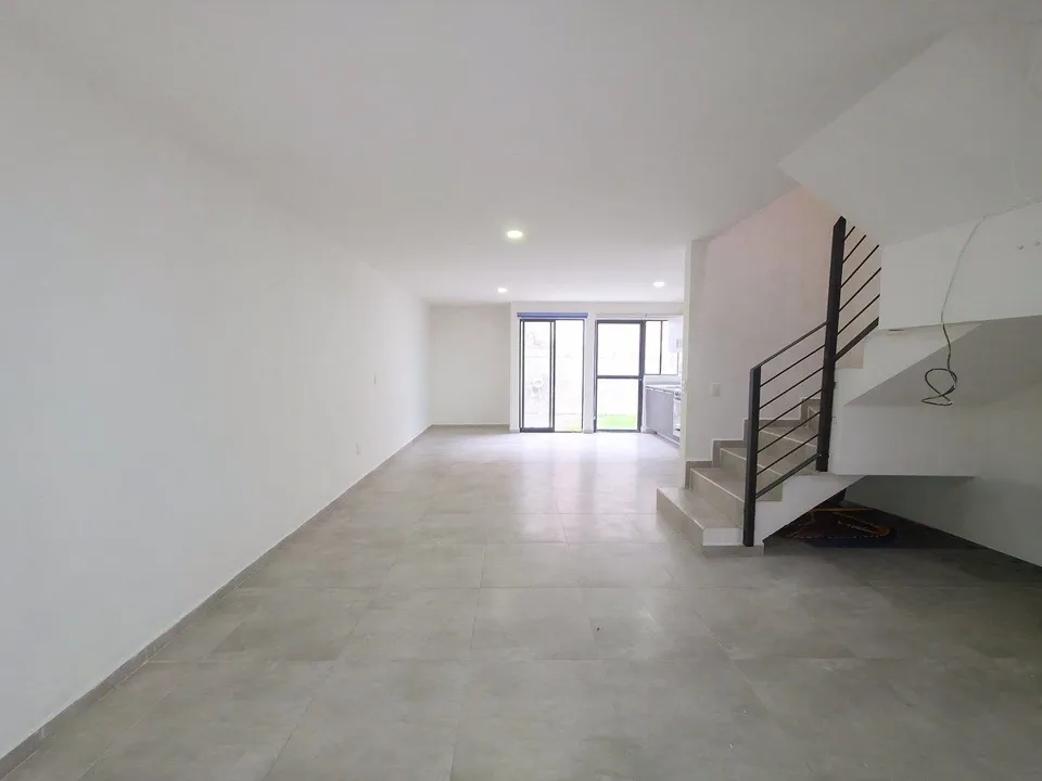 Foto 3 de Casa en Renta en dentro de Coto Altara Residencial II, Tlajomulco