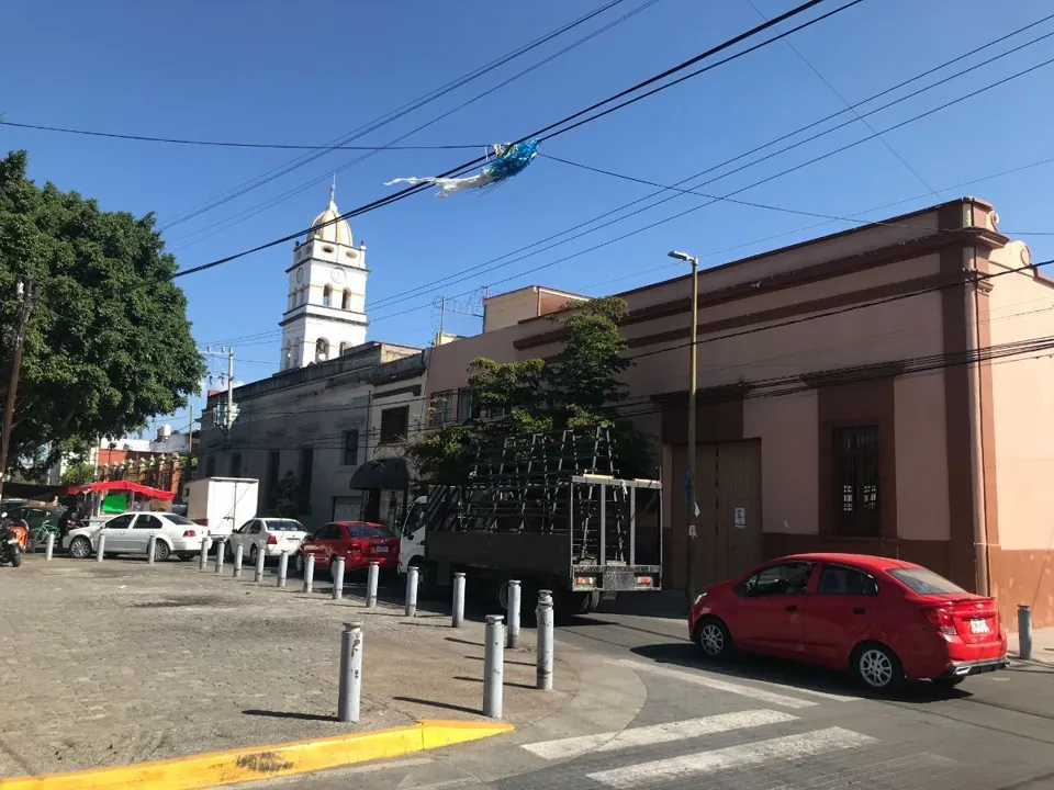 Foto 2 de COMERCIAL EDIFICIO VENTA ANALCO GUADALAJARA | CEV-1949
