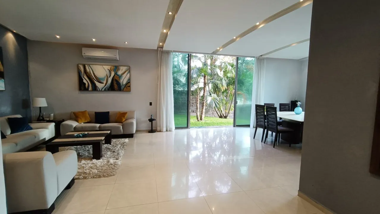 Foto 3 de Casa en renta en Avenida Las Palmas, Coral, Zapopan