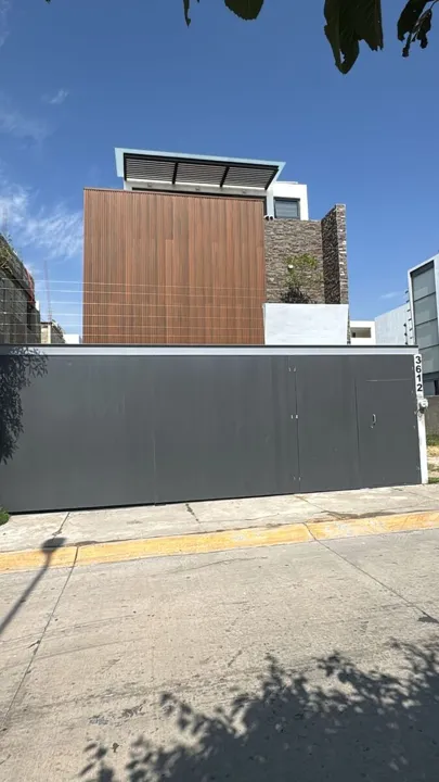 CASA VENTA PARQUES VALLARTA