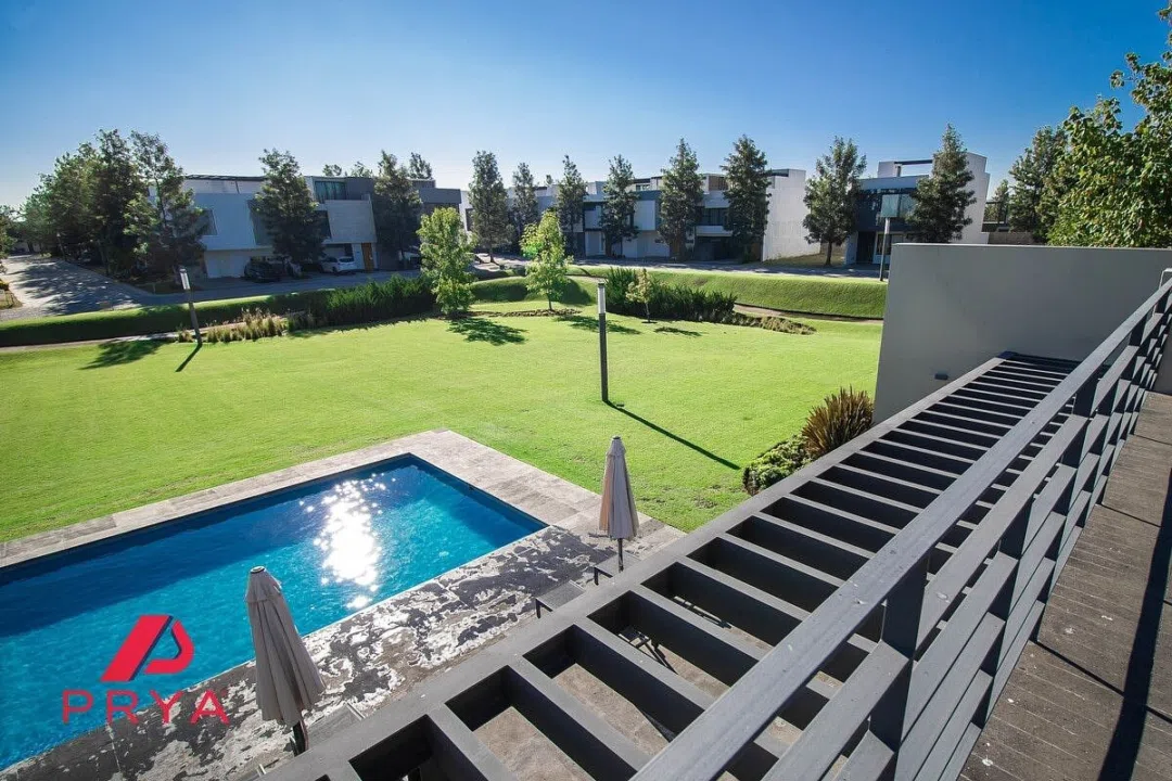 Foto 3 de Propiedad en VENTA - Calle Calor, Fraccionamiento Valeira, 45019 Zapopan, Jal, México