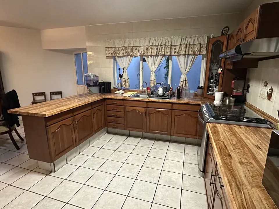 Foto 5 de Casa amplia en venta a media cuadra de Av. Patria
