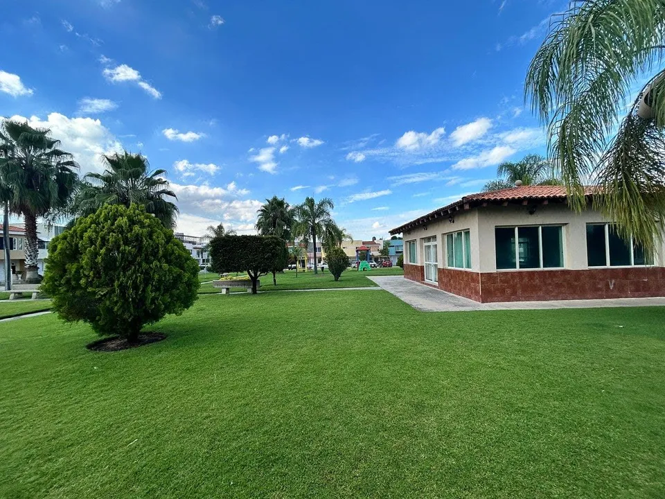 Foto 2 de Casa en Renta en Coto Andalucía, Real de Valdepeñas | 3 Recámaras | A/C