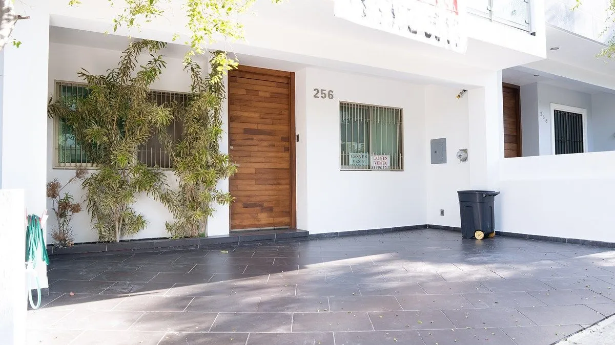 Foto 3 de CASA VENTA LA CIMA ZAPOPAN COTO H
