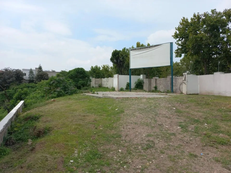 Foto 2 de Terreno en venta en Av. Central, Las Cumbres Residencial, Zapopan