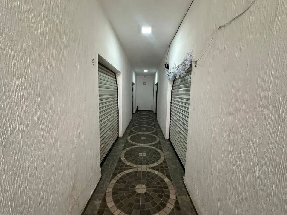 Foto 6 de EDIFICIO 12 LOCALES VENTA LAS PINTITAS (AEROPUERTO)