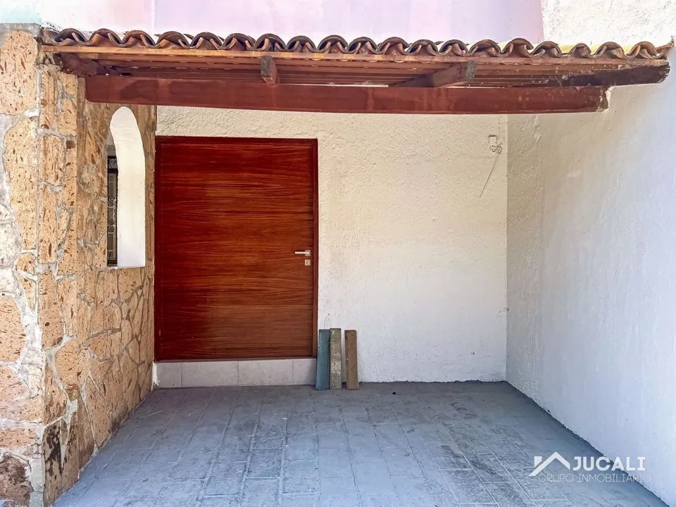 Foto 5 de Casa en renta dentro de coto en Lomas Altas, Zapopan
