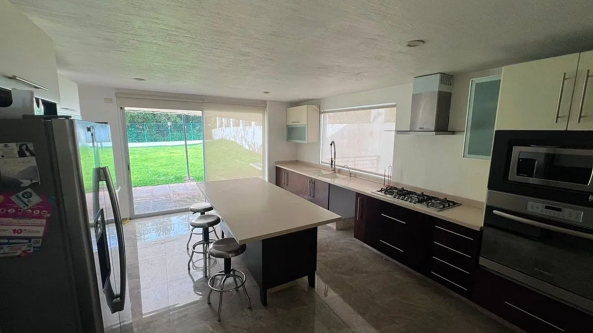 Foto 2 de Se renta casa  con o sin muebles en El Palomar, Zapopan, Jalisco.