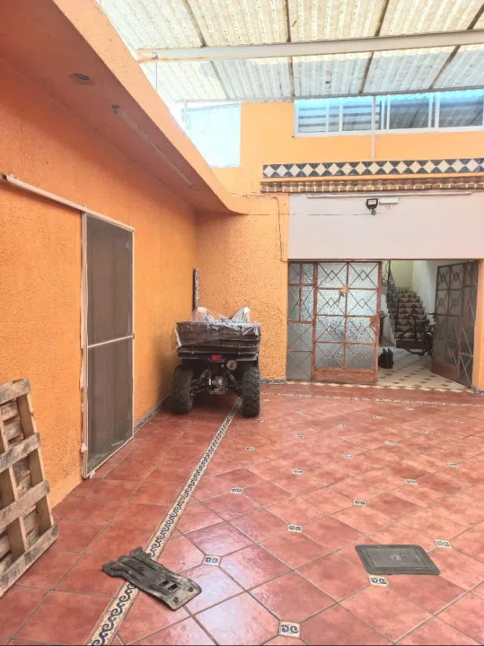Foto 4 de Casa en Venta con uso Mixto de suelo en Artesanos Guadalajara