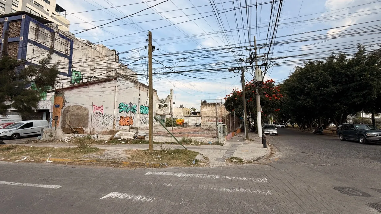 Foto 7 de Terreno en venta en Avenida Inglaterra, Jardines De La Patria, Zapopan