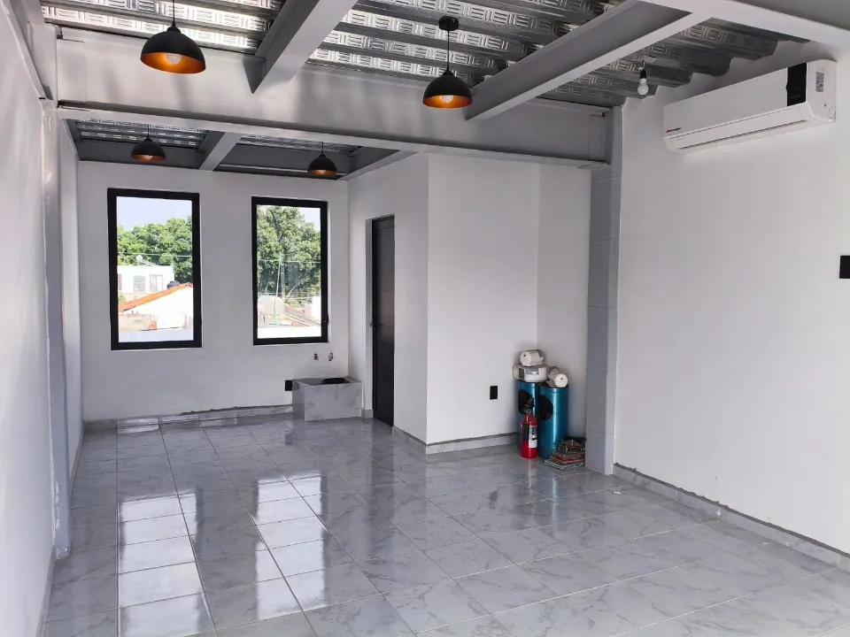 Foto 6 de Local Comercial en renta en Calzada Federalistas, Jardines del Valle, Zapopan