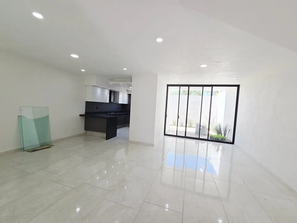 Foto 5 de Casa nueva con increíble vista en el roof y recámara en planta baja