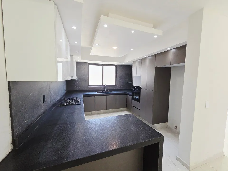 Foto 8 de Casa nueva con increíble vista en el roof y recámara en planta baja