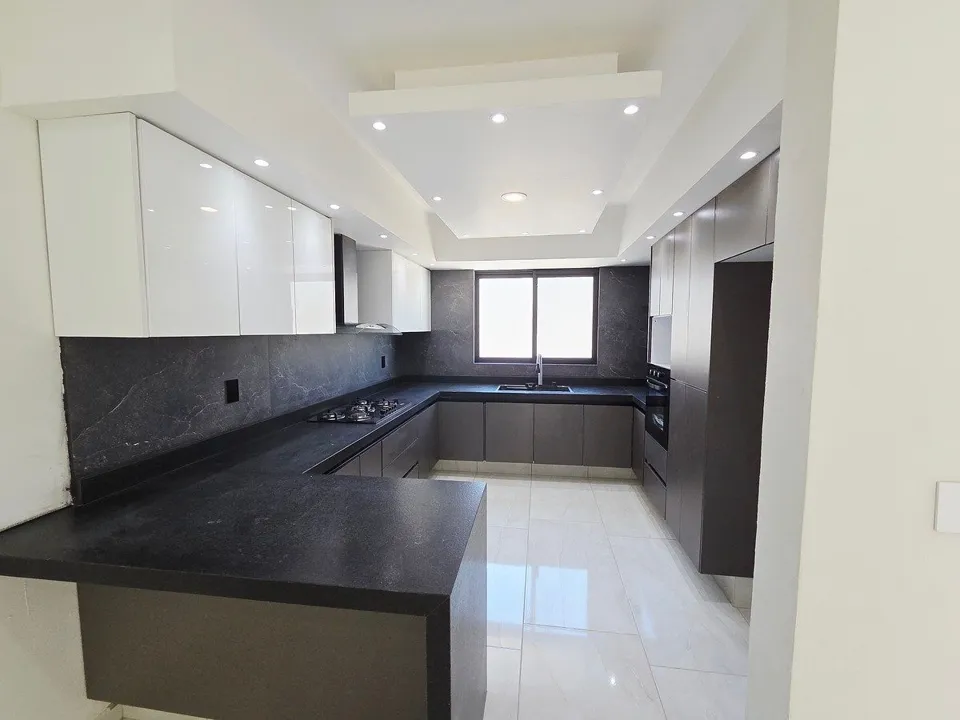 Foto 9 de Casa nueva con increíble vista en el roof y recámara en planta baja