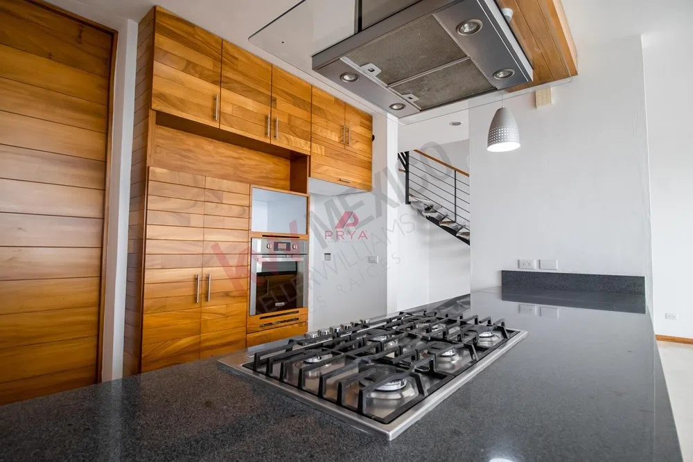 Foto 6 de Propiedad en VENTA - Avenida Paseo Solares, Fraccionamiento Fontee, 45029 Zapopan, Jal, México